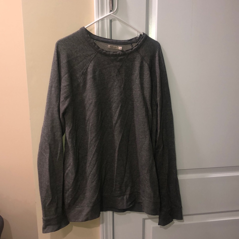 Grey comfy long sleeve sweater